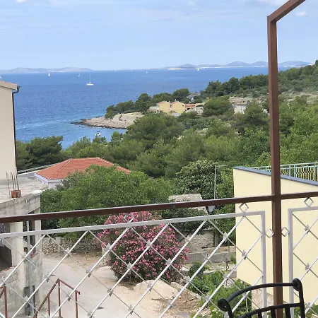 Villa Lorenta Apartments Primosten Exterior photo