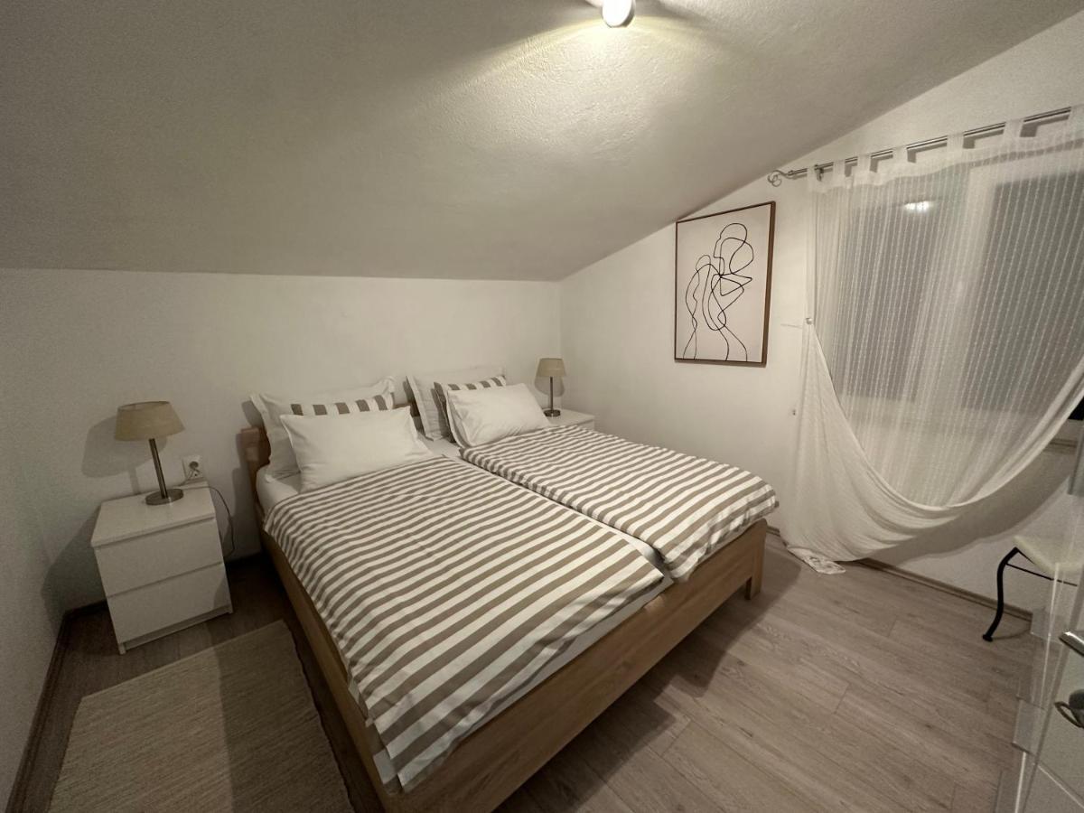 Villa Lorenta Apartments