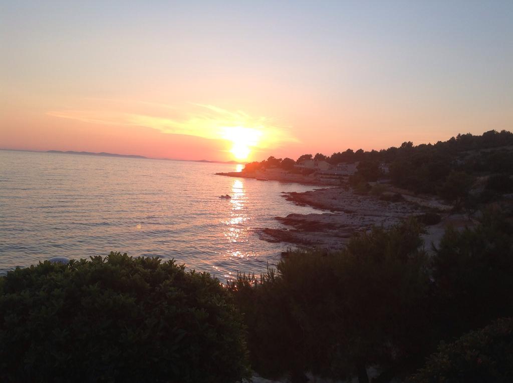 Villa Lorenta Apartments Primosten