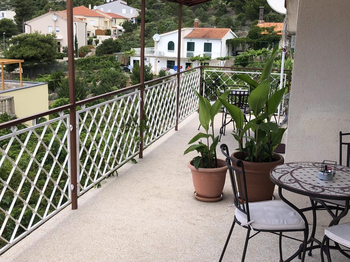Villa Lorenta Apartments *