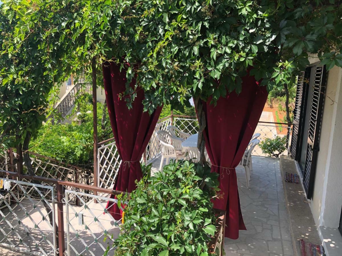 Villa Lorenta Apartments * Primosten