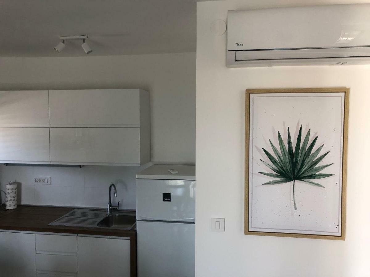 Villa Lorenta Apartments Apartment Primosten